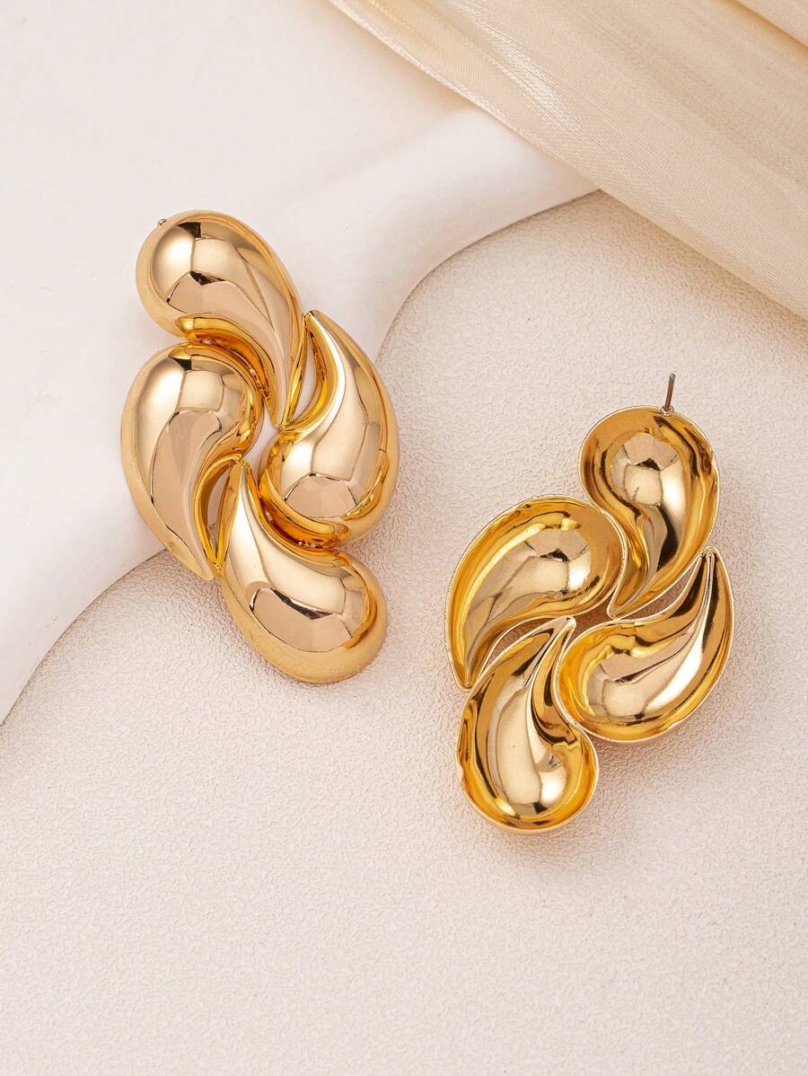 YingYang Elegant Earring - Image 2