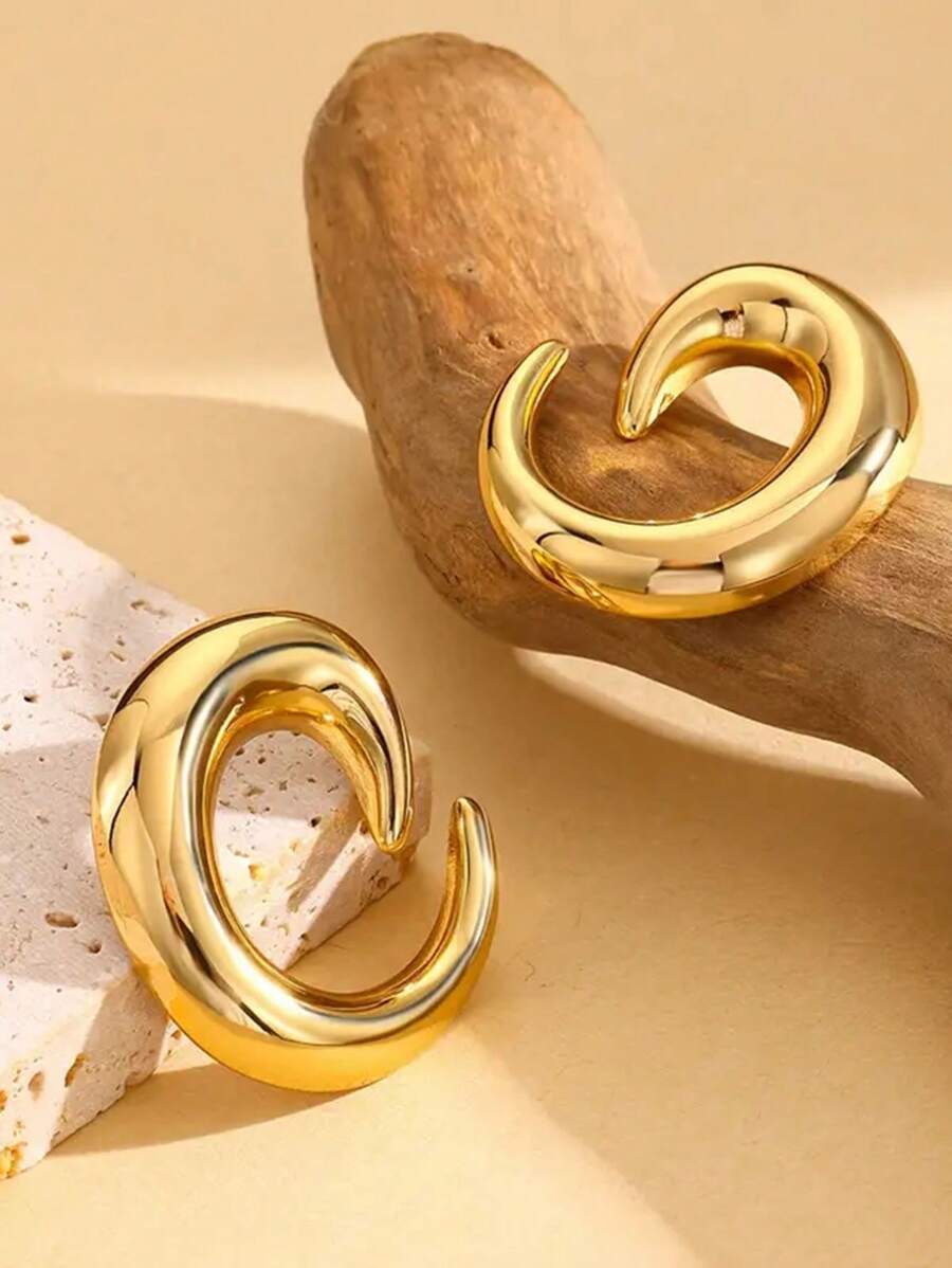 Stainless Steel C Shape Stud Earrings - Image 2