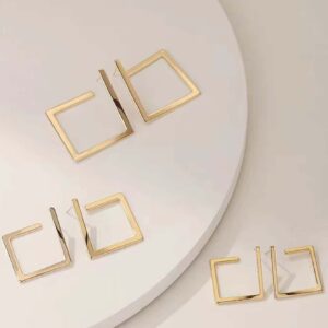 Open Square Stud