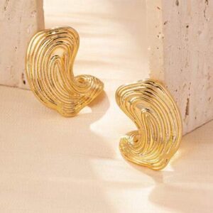 Irregular Geometric Stud