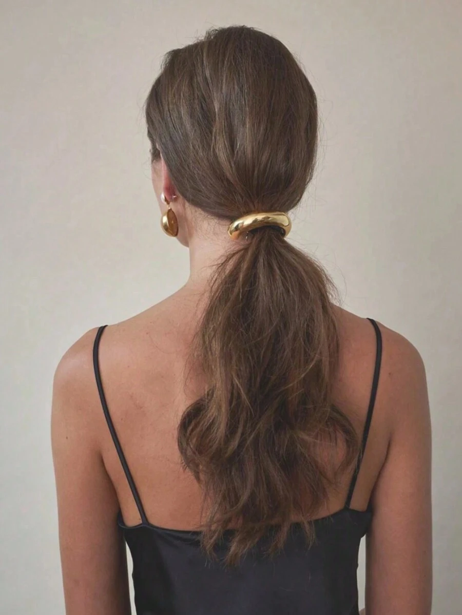U-Shaped Gold Hair Band - Image 2