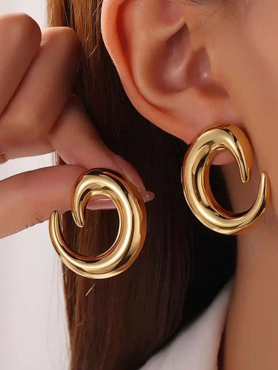 Stainless Steel C Shape Stud Earrings - Image 3