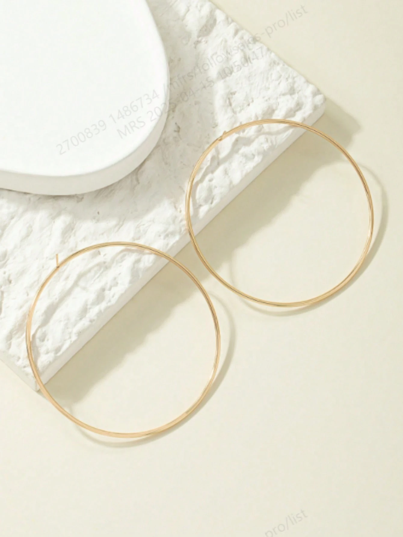 Oversized Round Stud Earring - Large